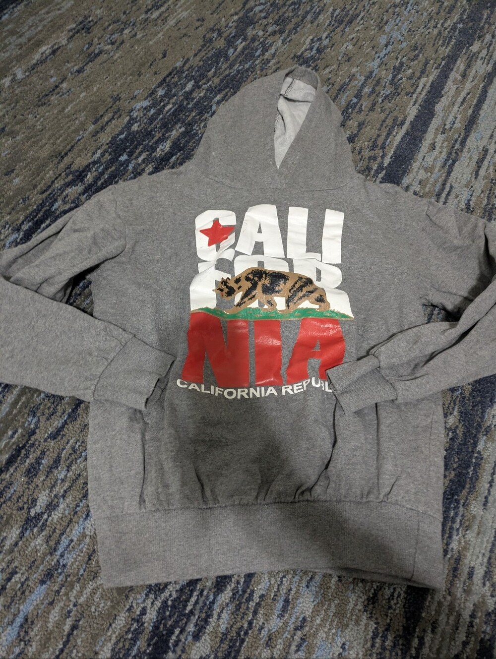 California Republic Gray Sweatshirt Size Small
